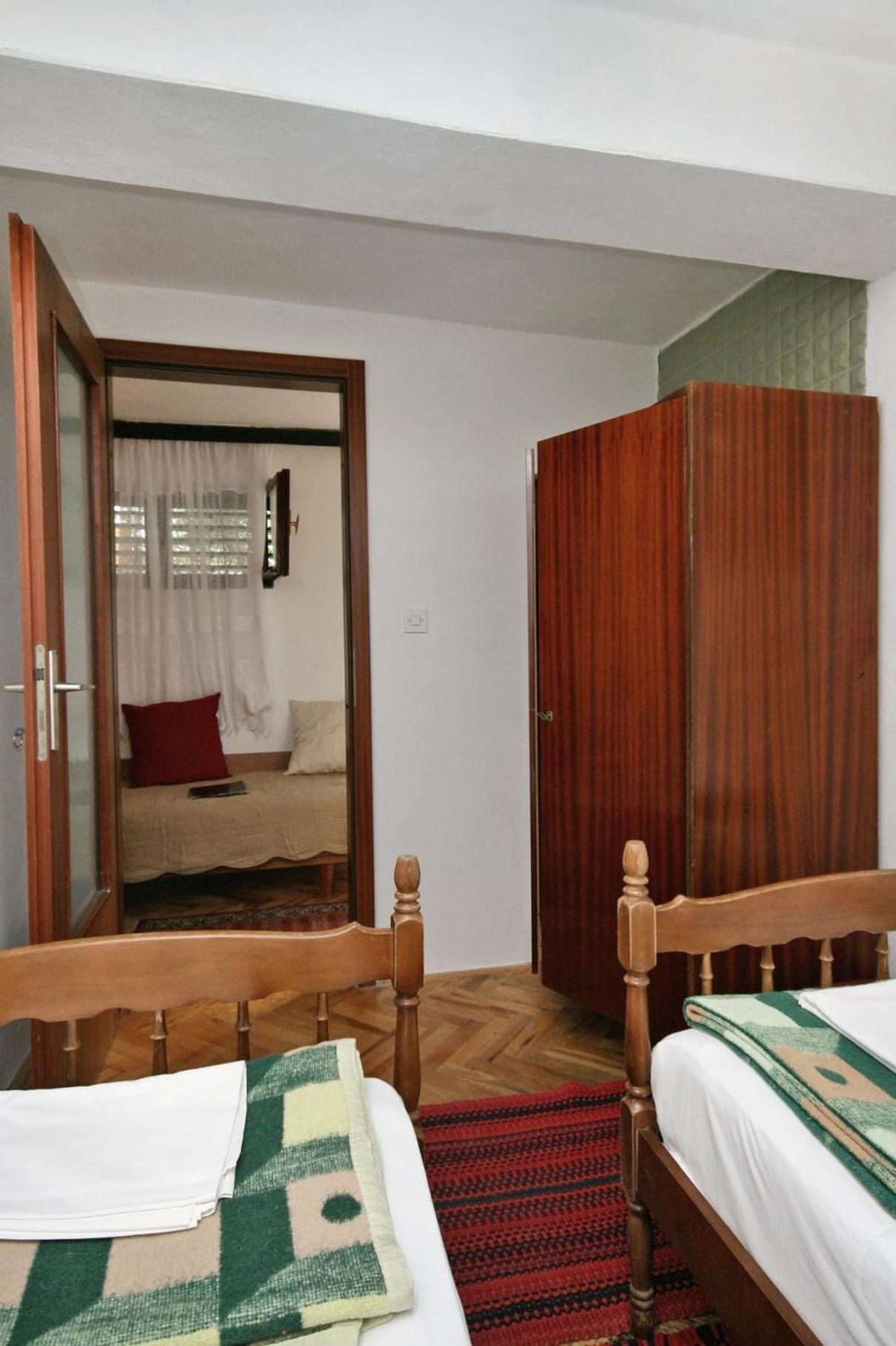 Apartments With A Parking Space Selce, Crikvenica - 5531 Rom bilde